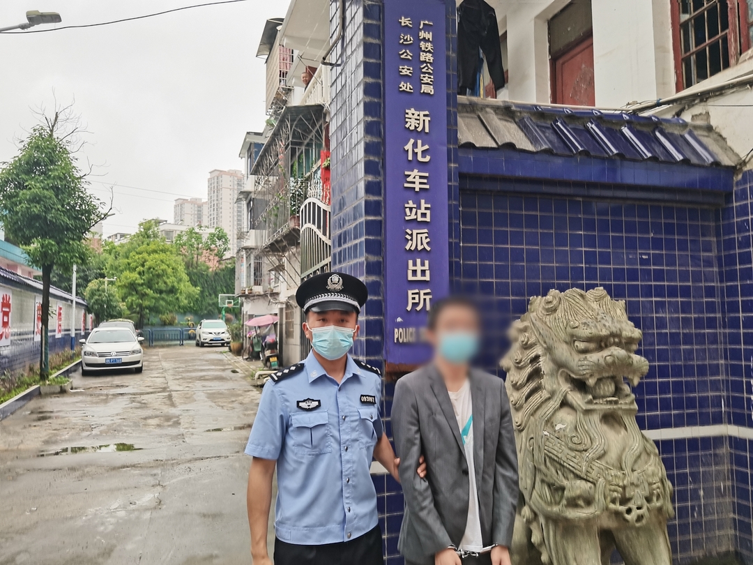 包路費(fèi)包食宿還給回扣，出借銀行卡真是躺著賺錢(qián)的“財(cái)路”？
