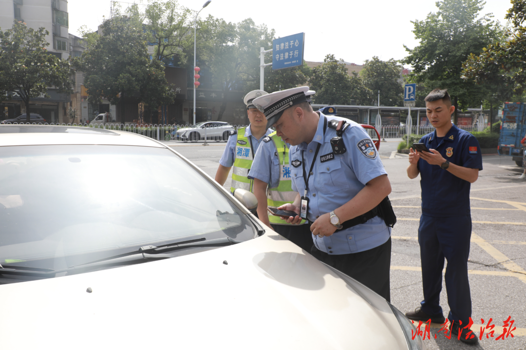 全警上路、全力以赴，湘潭交警繪出文明蓮城“風(fēng)警線”