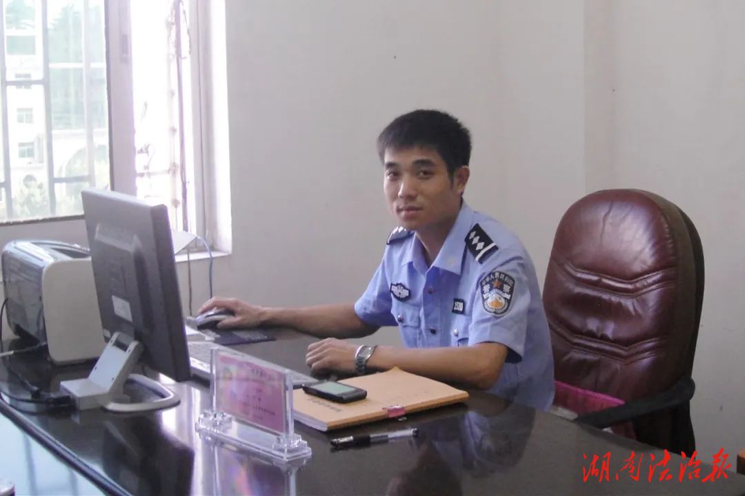 寧海斌：“這身警服，給了我重新站起來的力量！”
