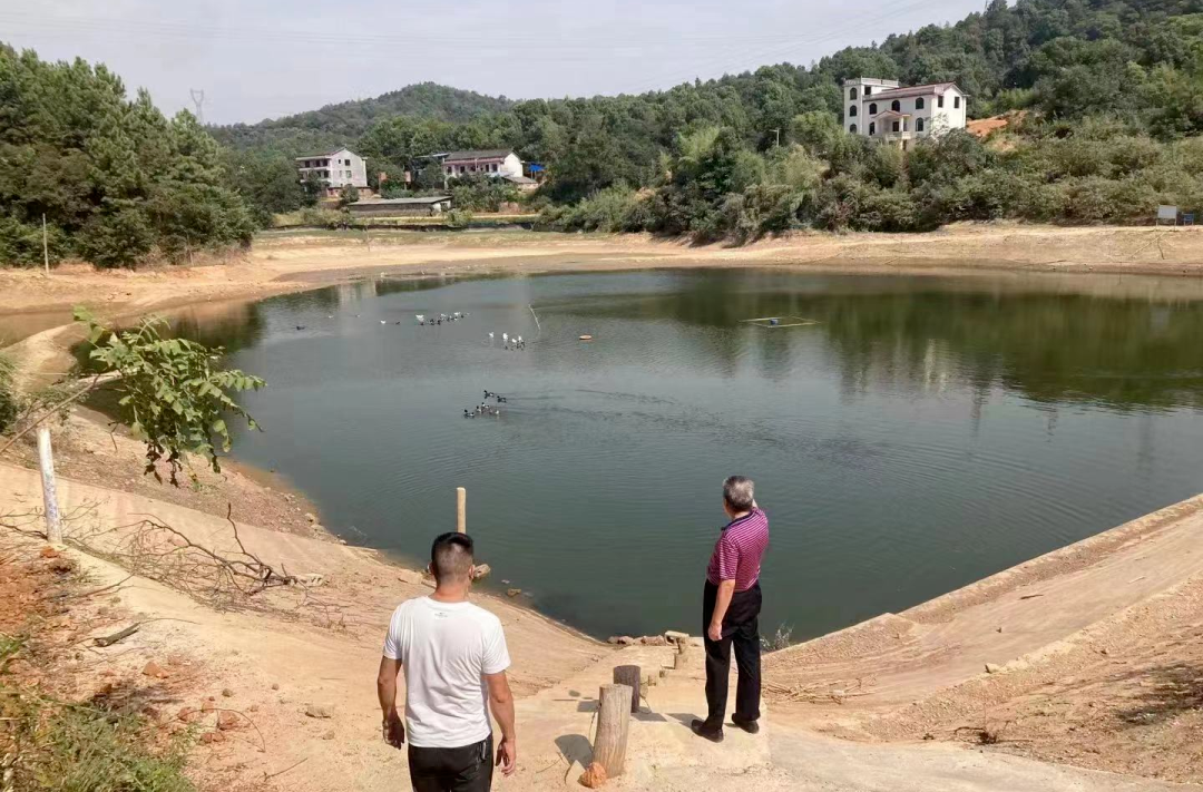 用心用情駐村 腳踏實(shí)地辦事