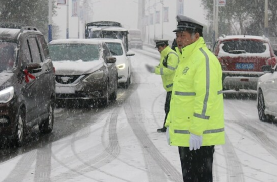 小年遇瑞雪，安全需牢記！