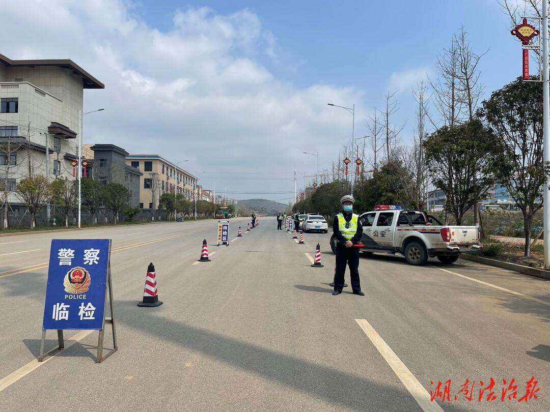 邵东交警:实战演练强素质 战训合一练精兵_邵阳头条网