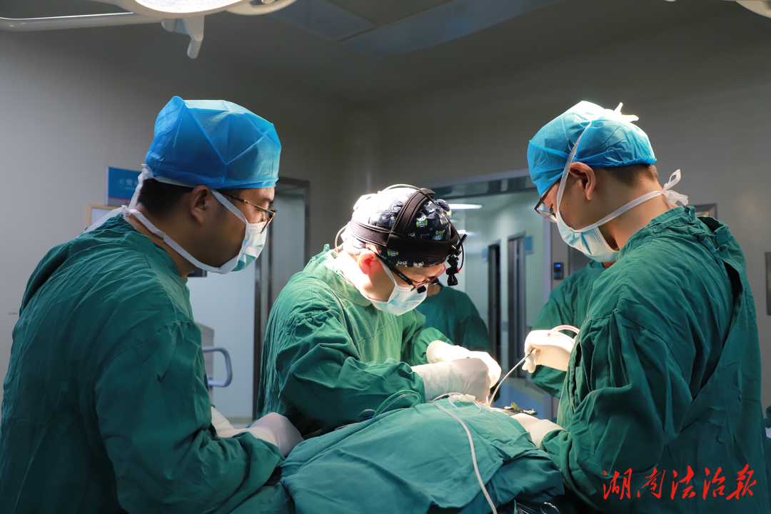 常宁市人民医院骨外科再次挑战禁区，高位颈椎骨折手术!