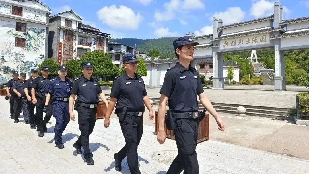 夏季行動“藏藍(lán)密碼” 溫暖百姓心田