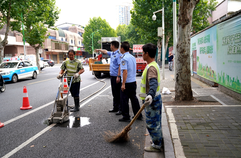 常德交警多措并舉優(yōu)化城市停車管理