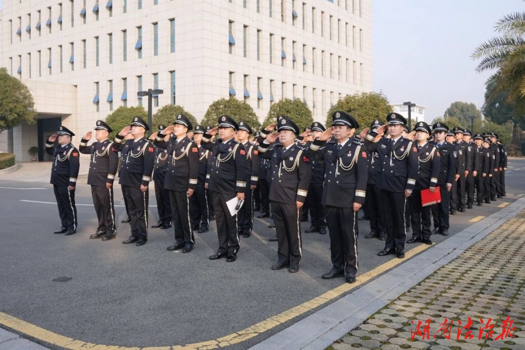 柳葉湖公安舉行慶祝第四個(gè)中國(guó)人民警察節(jié)系列活動(dòng)