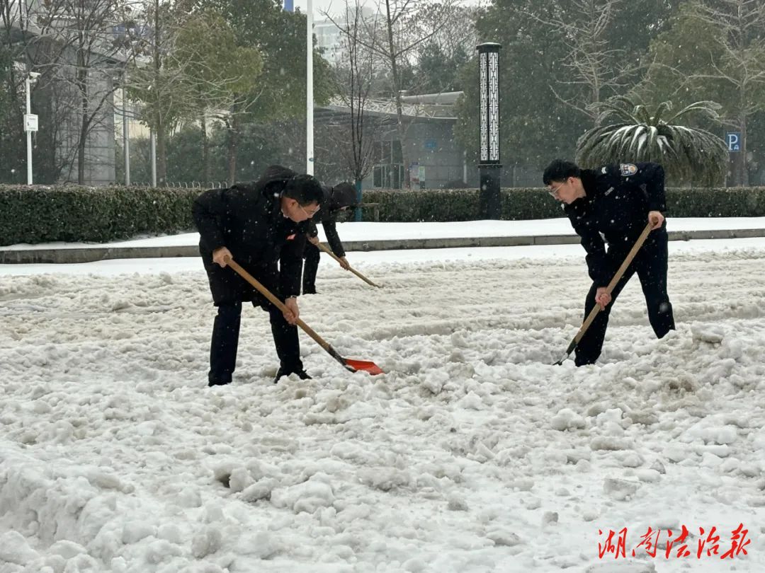 暖心雪“警” 柳葉湖公安分局全力守護(hù)平安
