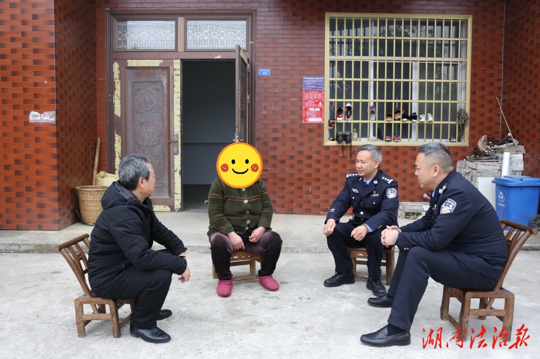 結(jié)對(duì)幫扶暖人心 警民共筑振興路——武陵源公安分局赴結(jié)對(duì)幫扶村開(kāi)展走訪(fǎng)慰問(wèn)活動(dòng)