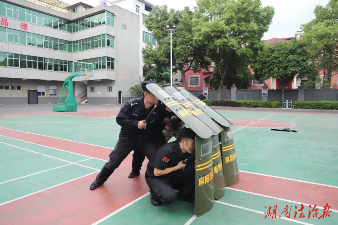 強(qiáng)體能+精技能，麻陽檢察院司法警察開展素能提升訓(xùn)練活動(dòng)