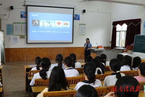 禁毒宣傳進校園 筑牢青春“防毒墻”