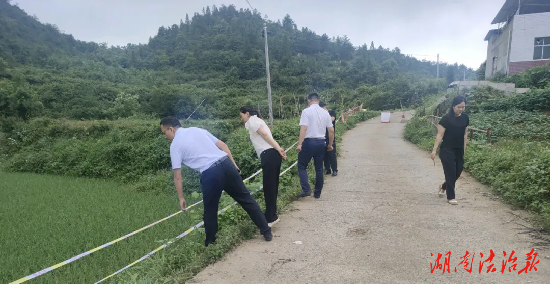 雨過晴天，全力以“復”——漣源市伏口鎮(zhèn)有序開展災后修復工作