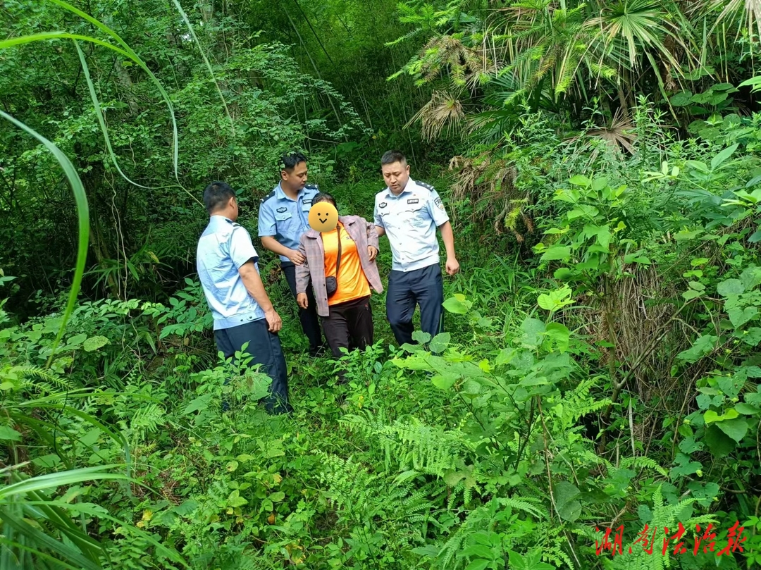 “菇勇者”撿菌子受傷 民警暖心救援