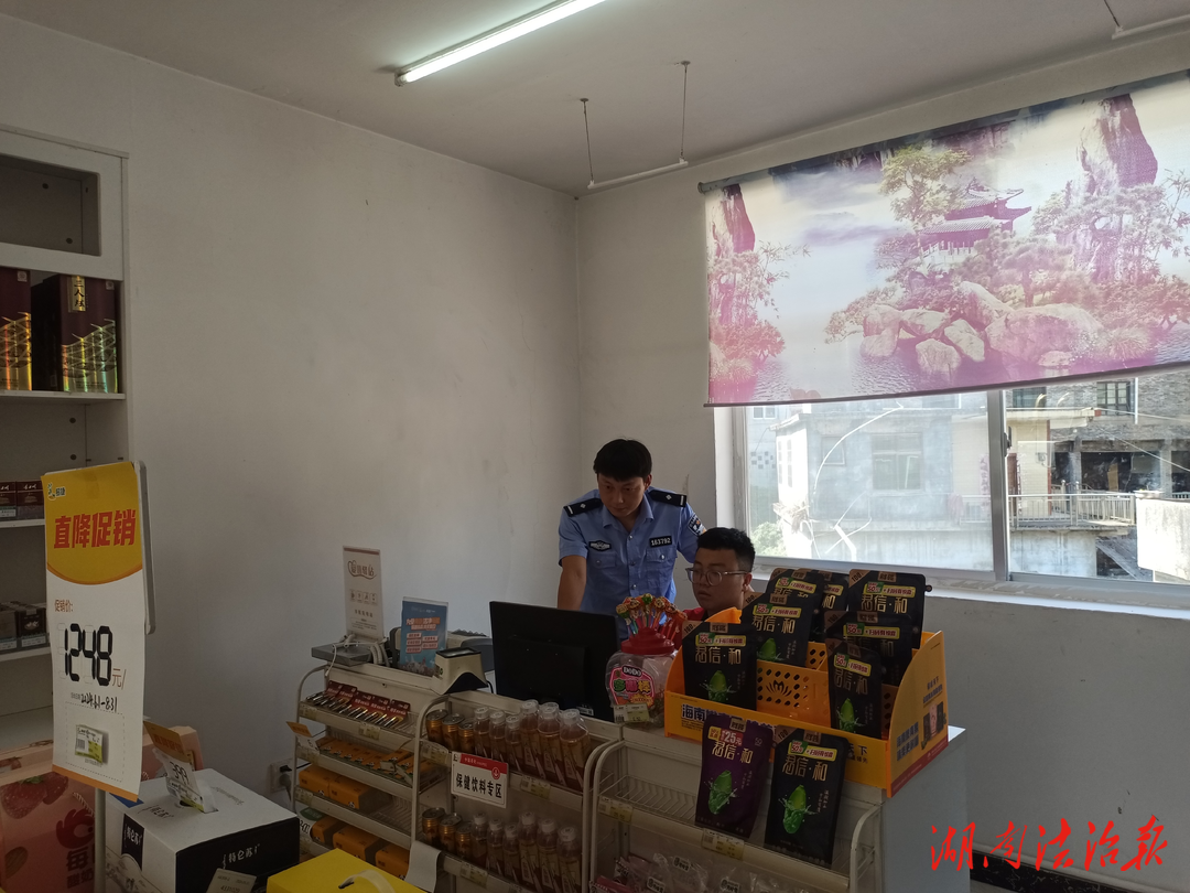 【夏季行動】龍山公安對轄區(qū)加油站開展消防安全檢查