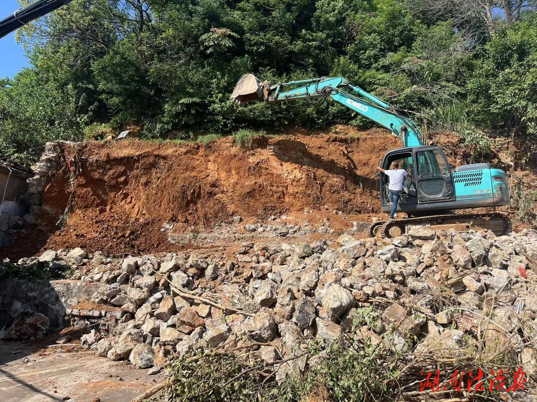 興隆街道火車社區(qū)：黨建引領(lǐng)聚民心，實(shí)事為民暖人情