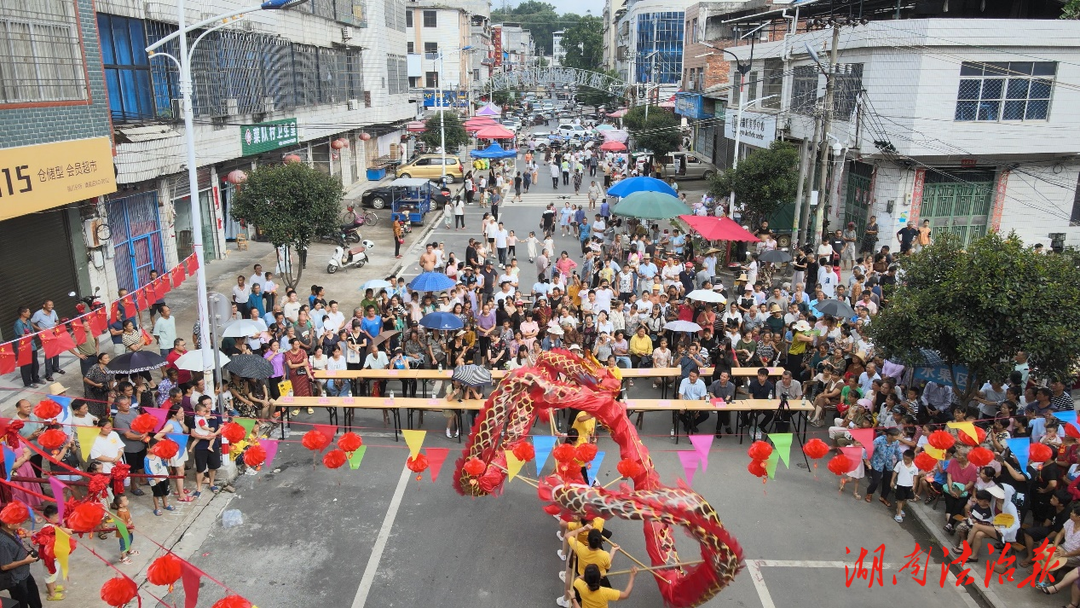 桃川鎮(zhèn)雙節(jié)同慶：農(nóng)民豐收節(jié)與鄰里文化節(jié)共繪金秋盛景