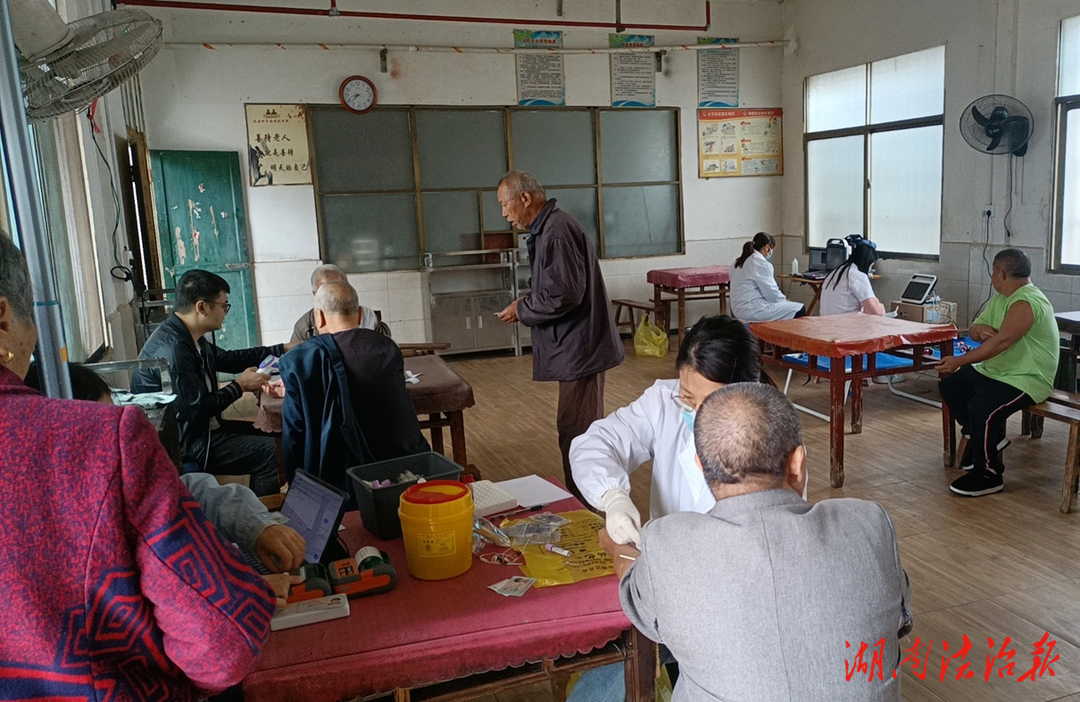 道縣柑子園鎮(zhèn)衛(wèi)生院深入敬老院開展義診活動