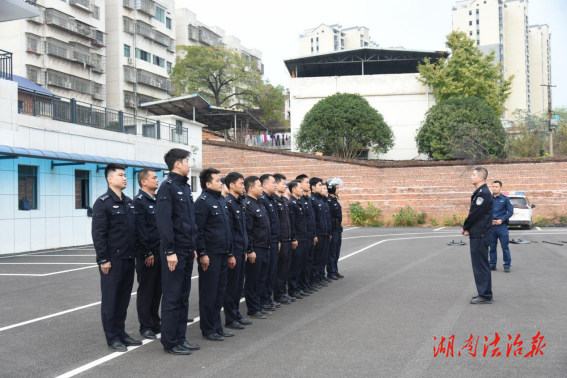 【實(shí)戰(zhàn)大練兵】衡山公安開展最小作戰(zhàn)單元“小教官”集中培訓(xùn)