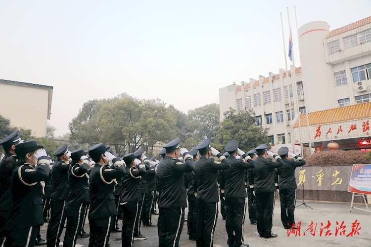 新田公安開展第五個(gè)中國(guó)人民警察節(jié)慶?；顒?dòng)