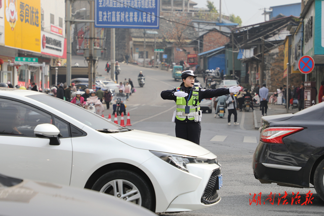 道縣交警圓滿完成2025年春節(jié)期間道路交通安保工作