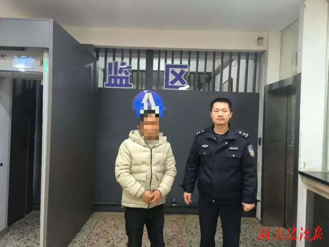 天易派出所成功破獲一起現(xiàn)行盜竊案，追回被盜摩托車