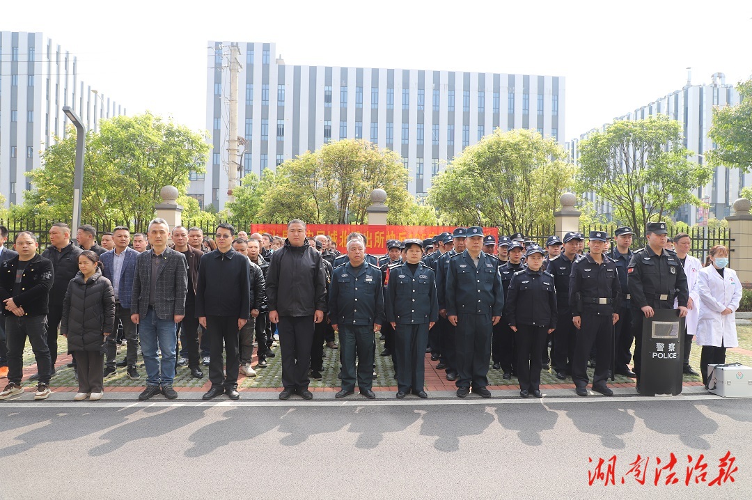 藍(lán)山公安：警企聯(lián)動(dòng)筑防線 實(shí)戰(zhàn)演練護(hù)平安
