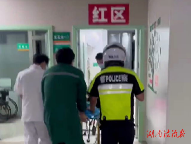 道縣：男子事故倒地受傷 交警緊急救助
