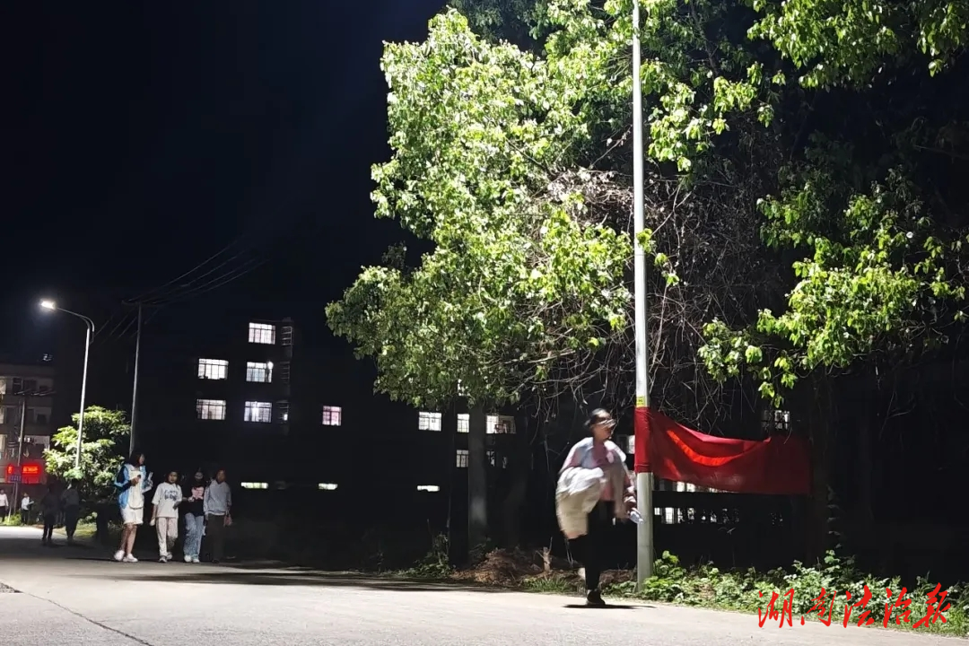 我為群眾辦實事｜點亮求學路 溫暖學子心