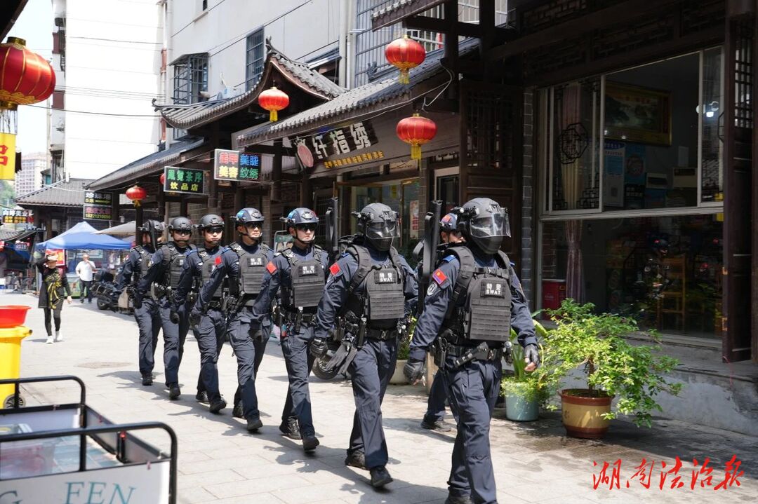 “警”色映春耕，桑植公安筑牢五一平安防線