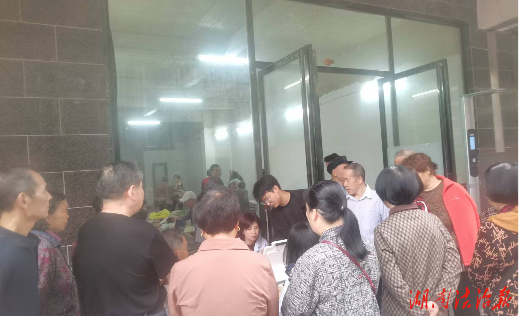 祁陽市長(zhǎng)虹街道社區(qū)衛(wèi)生服務(wù)中心：開展65歲及以上老年人免費(fèi)健康體檢