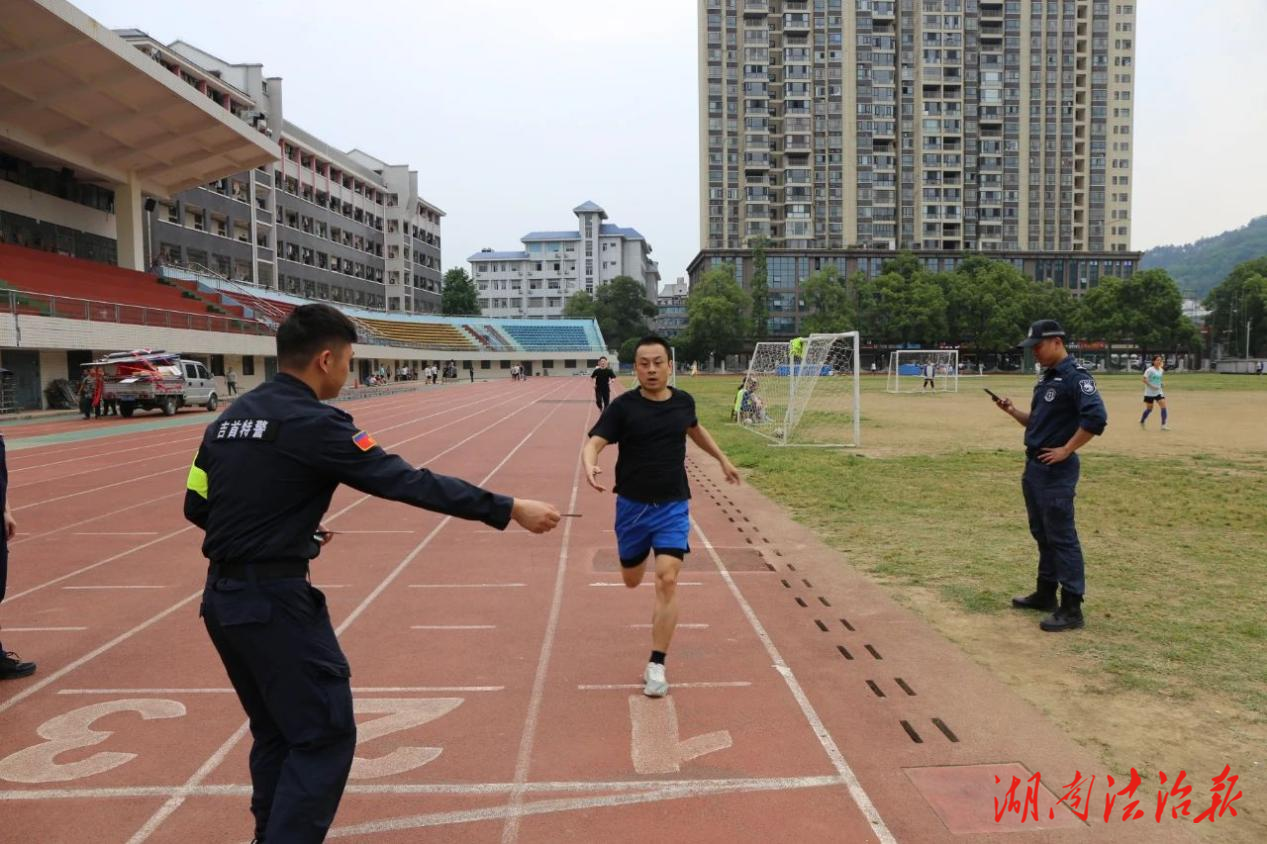 以練礪能 磨礪精兵！吉首市公安局開展全警體能測(cè)試
