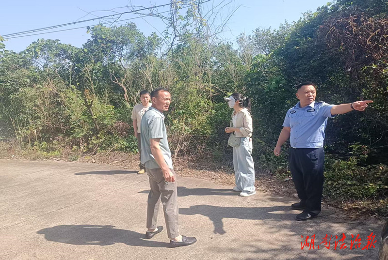 常德經(jīng)開區(qū)交警開展農(nóng)村道路隱患排查