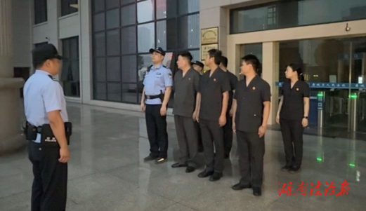 “執(zhí)”護民生 鼎城法院夜間執(zhí)行再出擊