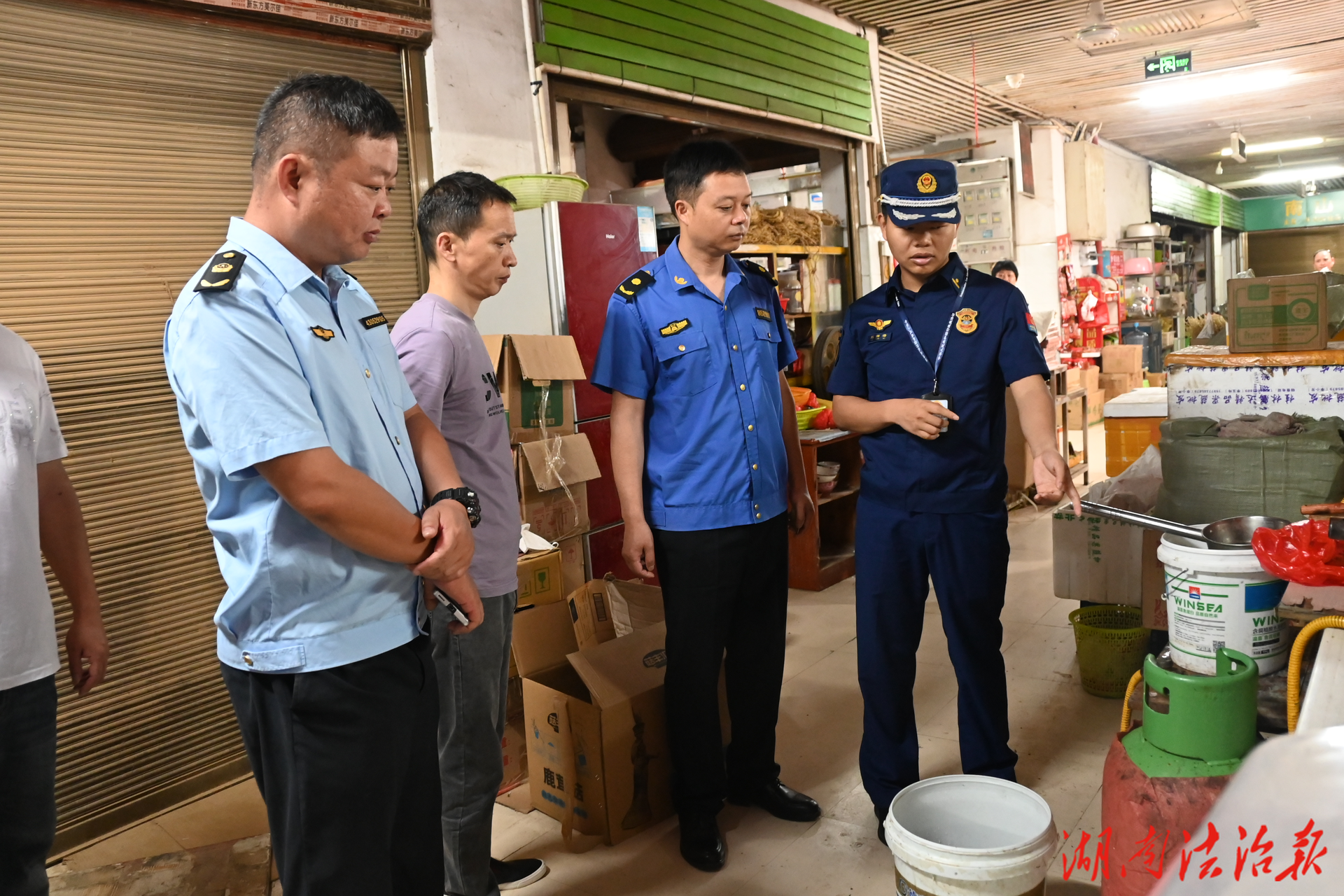 城步消防救援大隊(duì)聯(lián)合多部門開展違規(guī)動(dòng)火作業(yè)專項(xiàng)檢查