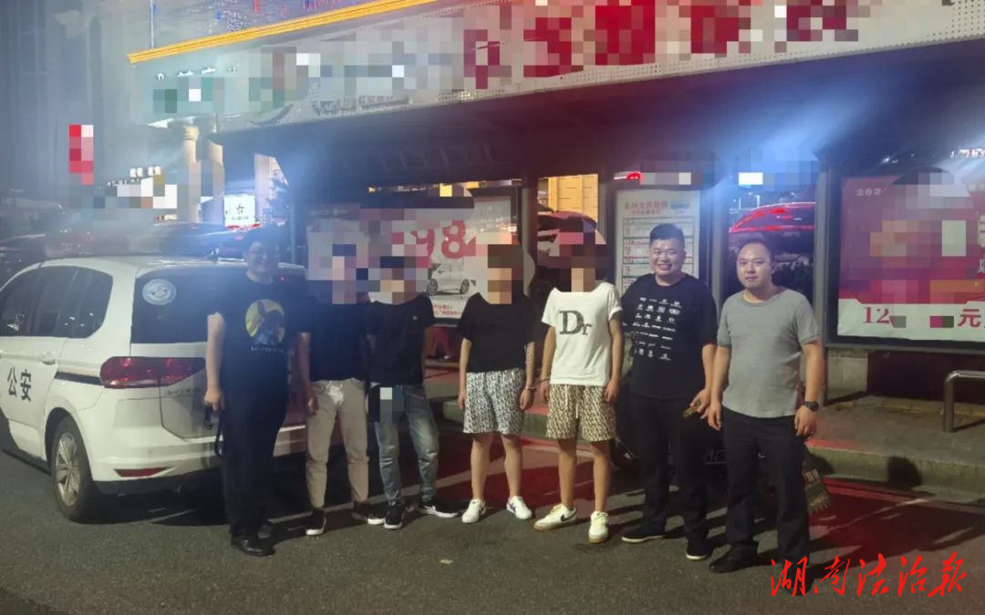 婁星公安樂坪派出所快偵快破多起盜竊案 12小時連抓8名涉盜嫌疑人
