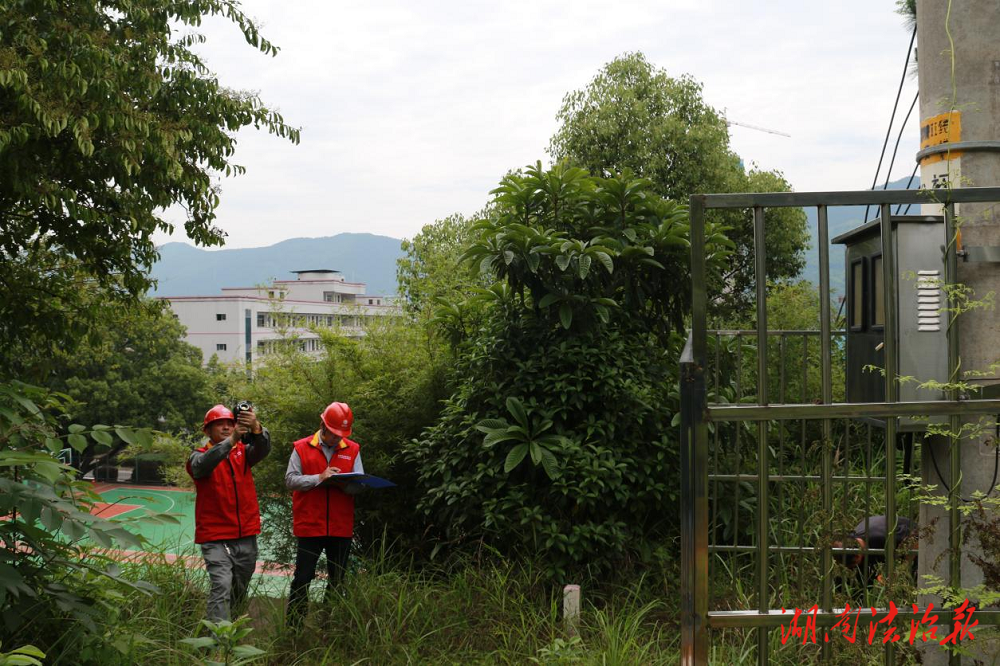 國網(wǎng)雙牌縣供電公司：黨旗領(lǐng)航護考程 吹響高考保電“集結(jié)號”