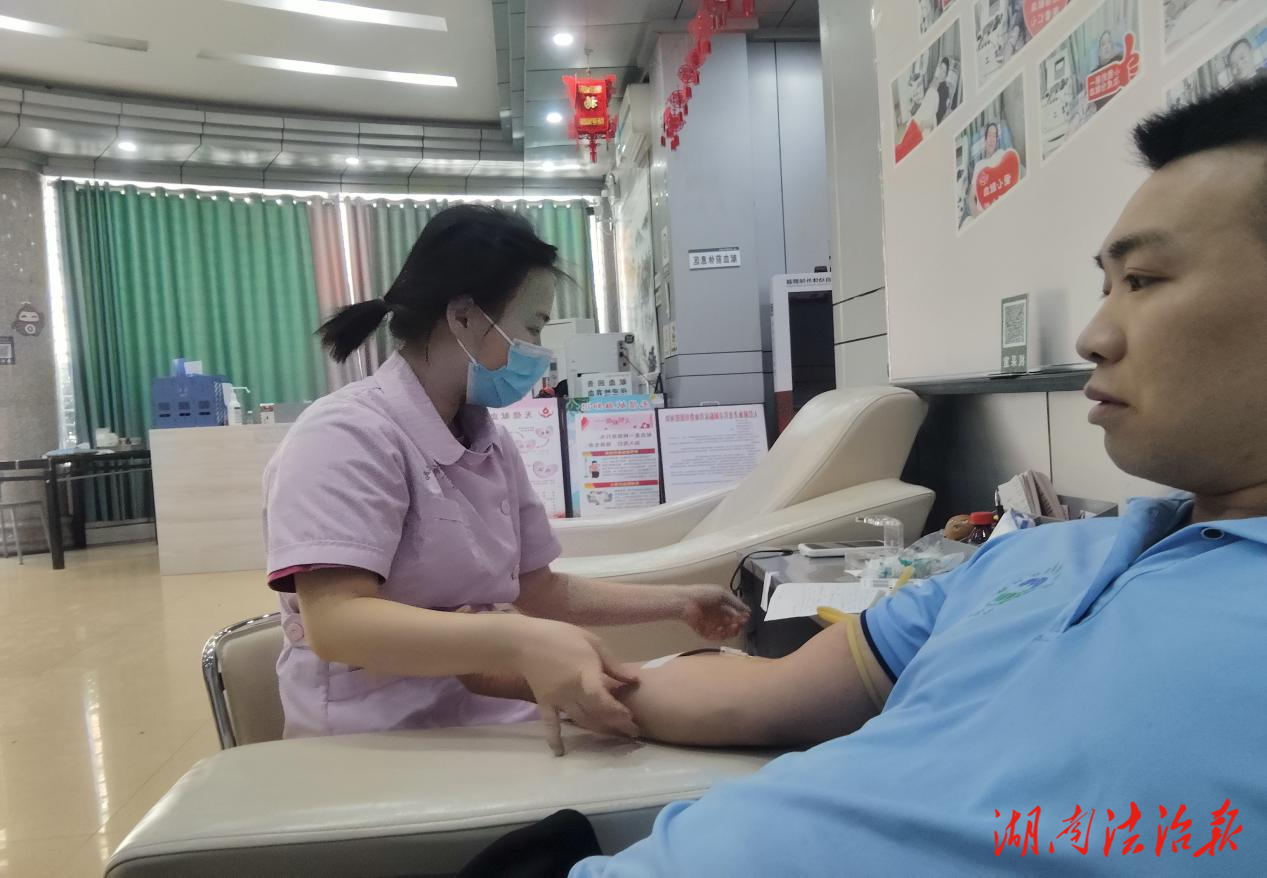 零陵區(qū)自然資源局組織開展無償獻(xiàn)血活動(dòng)
