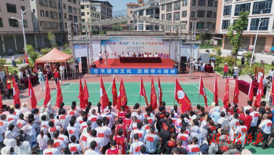 衡陽縣關(guān)市鎮(zhèn)第二屆全民拔河比賽激情開賽