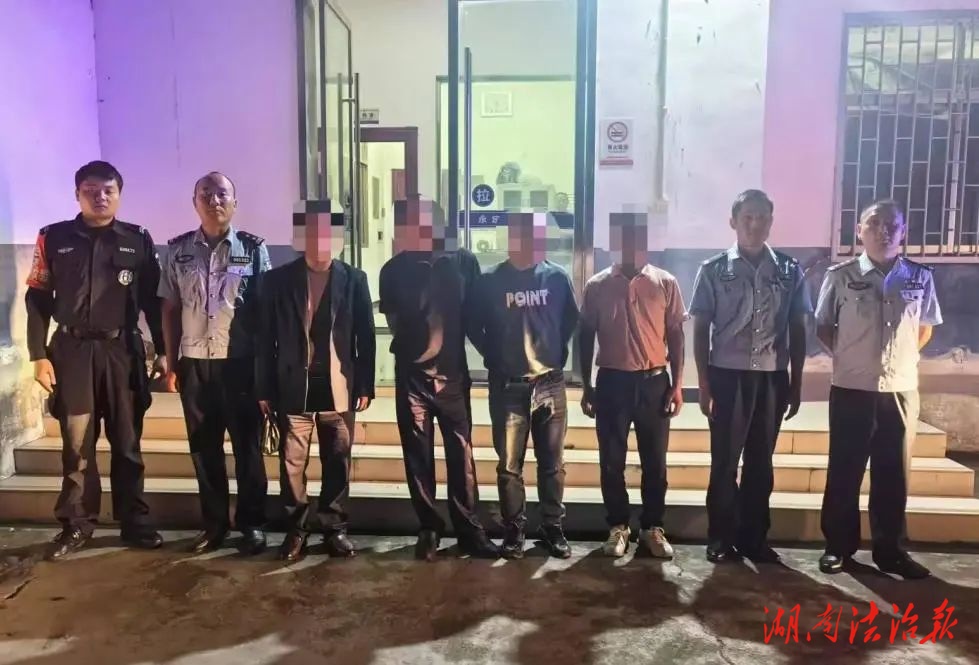 武陵源公安整治旅游亂象 查獲違規(guī)攬客人員6名