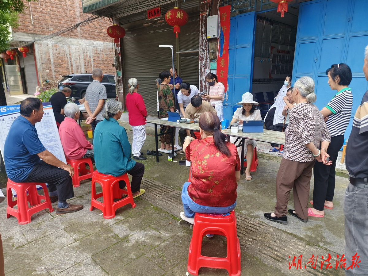 道縣富塘街道社區(qū)衛(wèi)生服務(wù)中心開展居民健康管理及結(jié)核篩查活動(dòng)