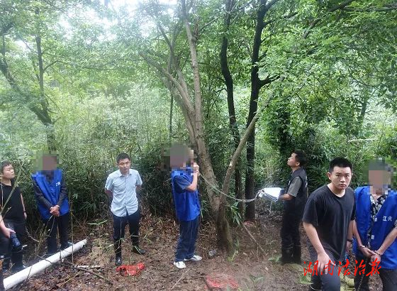 江華警方雷霆出擊 破獲稀土盜竊案追回贓物3200余斤