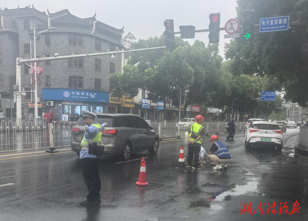 吉首交警：保障城市安全 人人有責(zé)