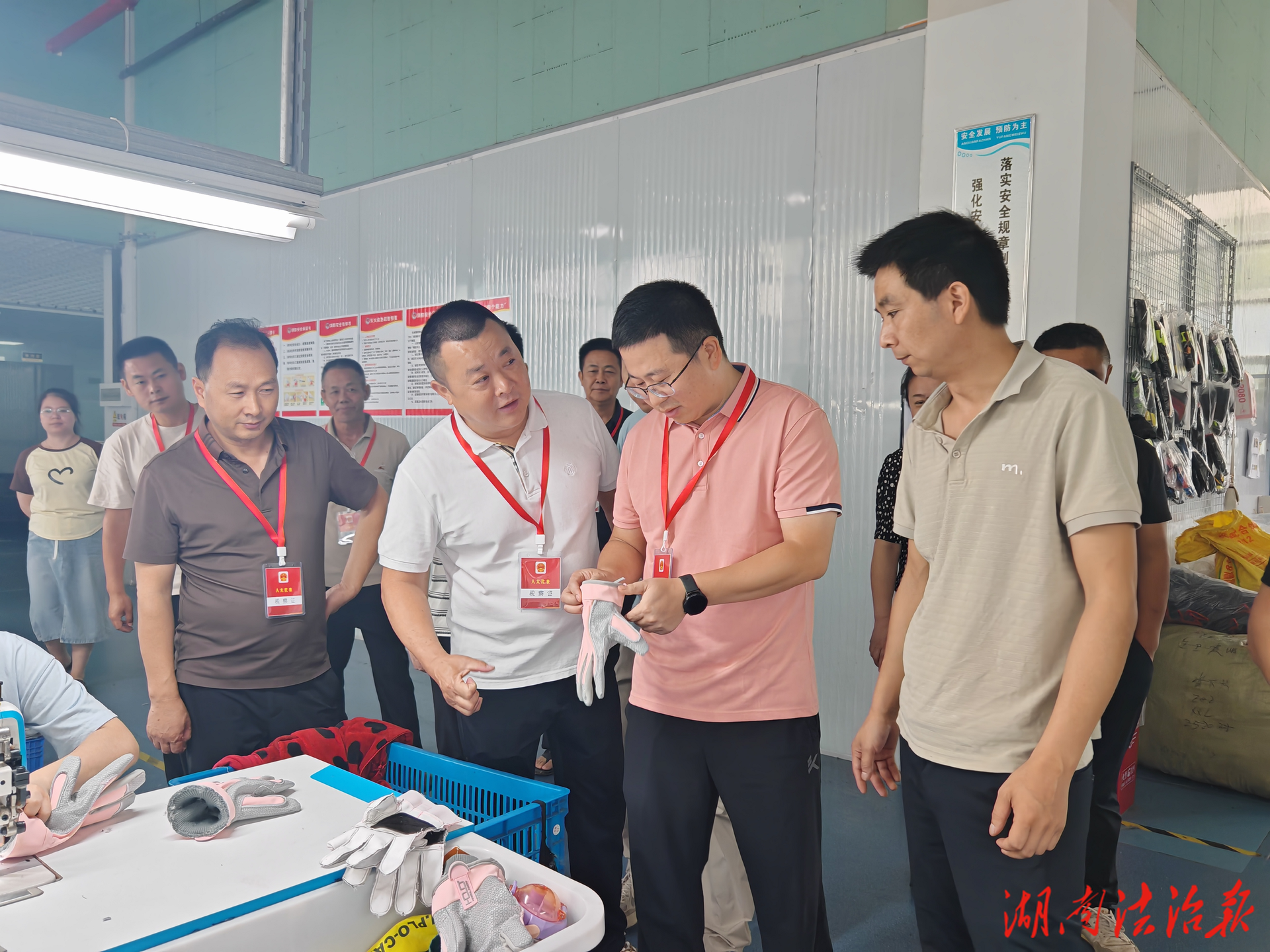 臨澧修梅鎮(zhèn)：人大代表“送法進(jìn)企 ”護(hù)航企業(yè)高質(zhì)量發(fā)展