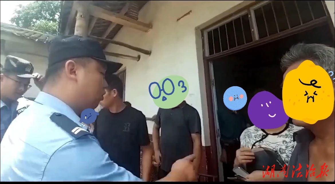 銀田老人22萬(wàn)養(yǎng)老錢(qián)即將被騙→“警”急攔截