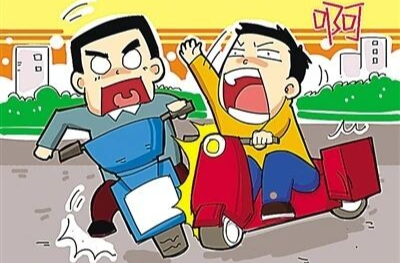 一場(chǎng)車禍后的暖心調(diào)解，被告當(dāng)庭履行5萬(wàn)元賠償