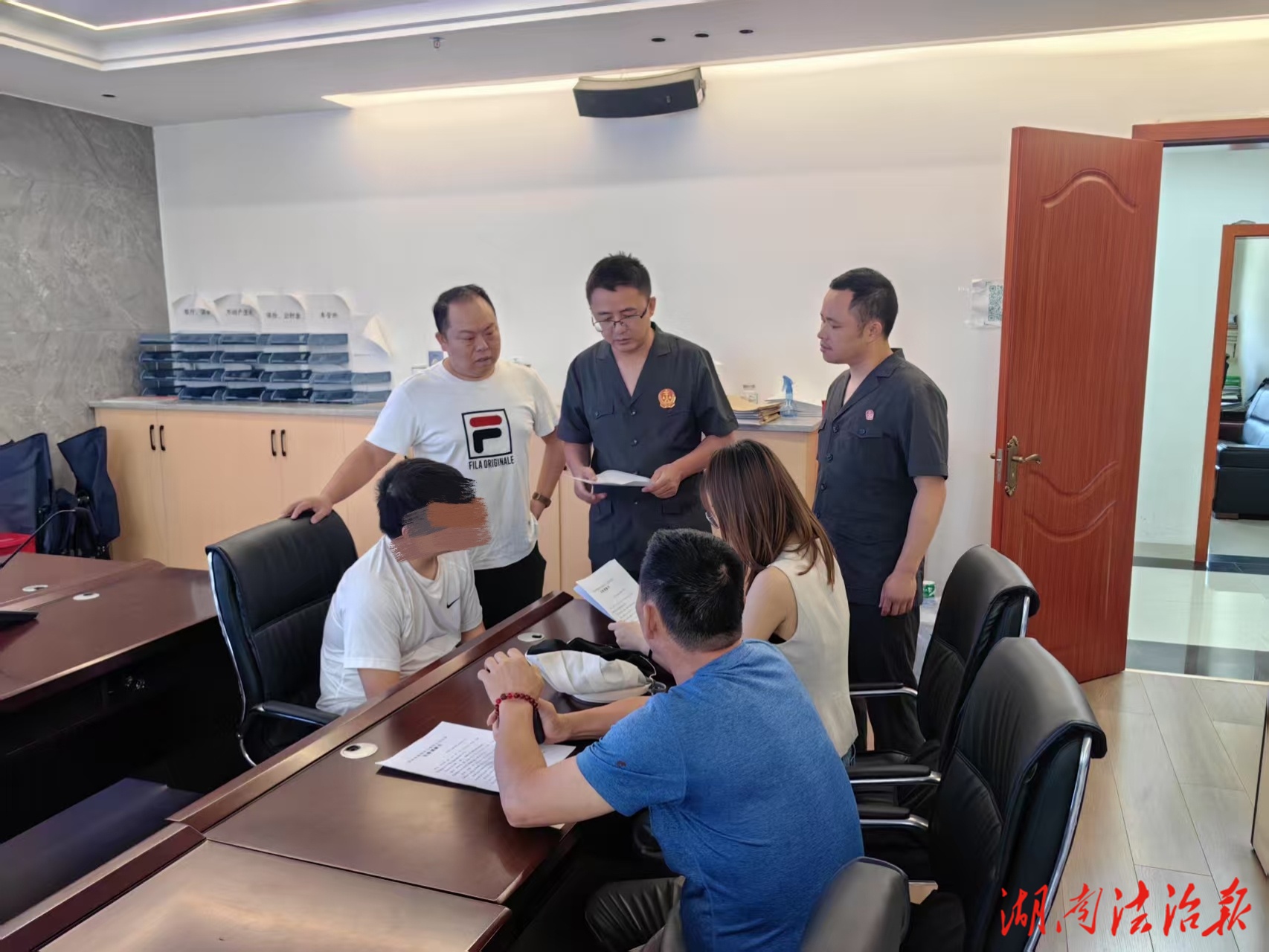 石鼓法院：立審執(zhí)一體化解矛盾糾紛 推動(dòng)營商環(huán)境更上一層樓