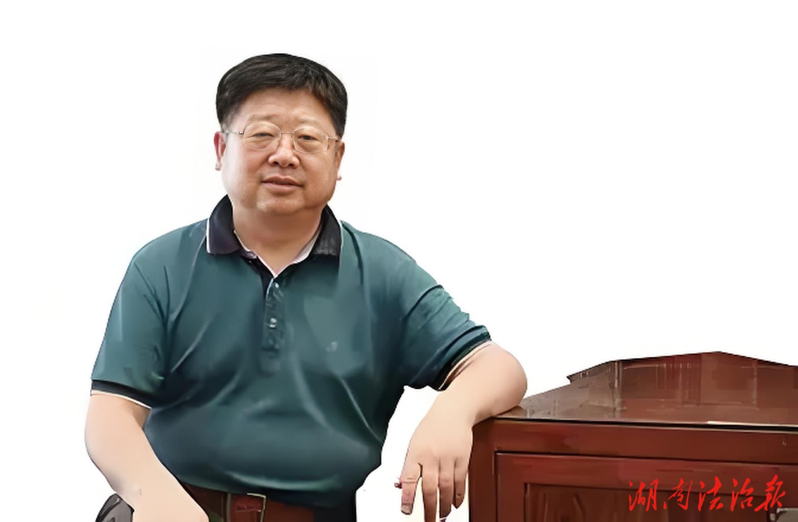 赤膽仁心“寫”人民  ——吳建雄法治反腐研究記略