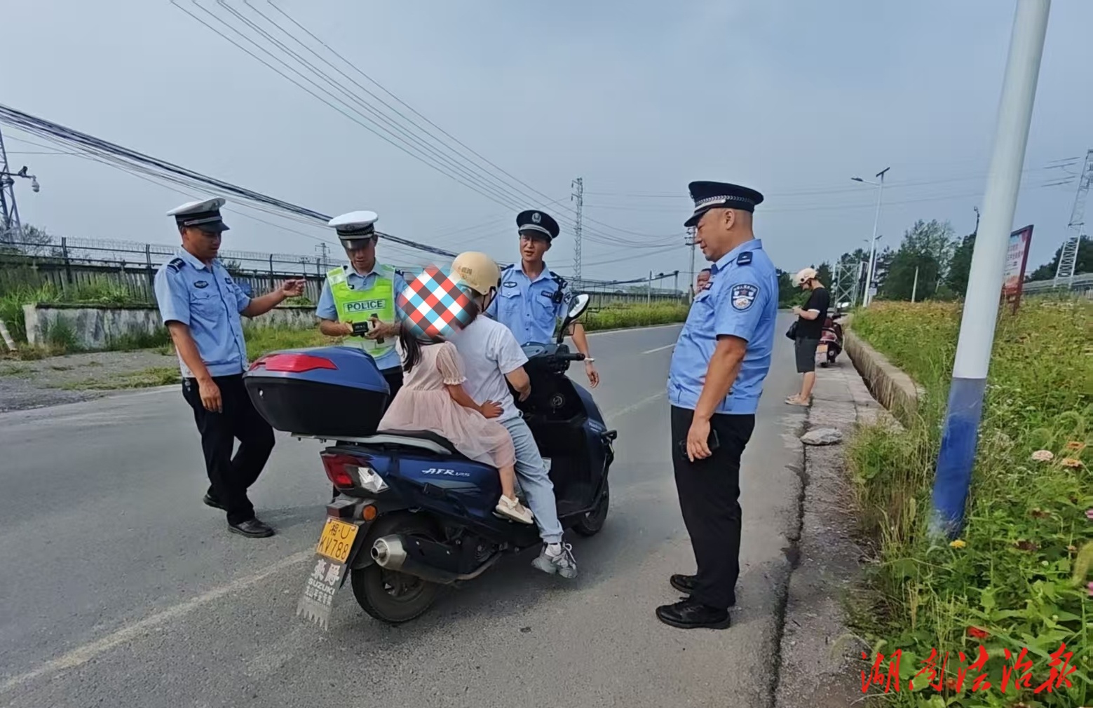 龍山公安：開展道路交通違法集中整治行動(dòng)，筑牢夏季交通安全防線