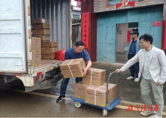 江華瑤族自治縣：創(chuàng)新縣鄉(xiāng)村藥品聯(lián)動管理，破解基層用藥難題