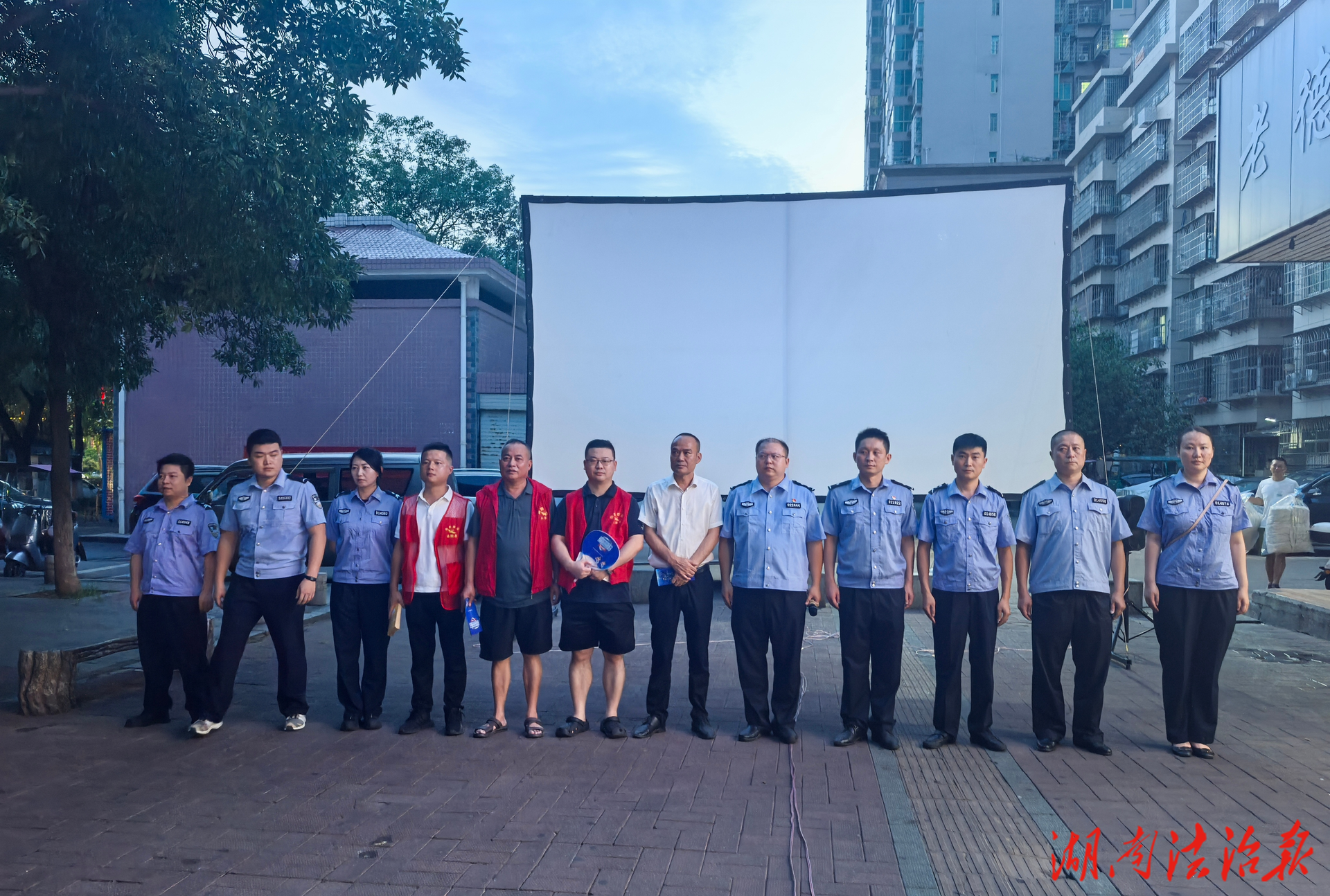 反詐知識(shí)‘送到家’，平安華輝共守護(hù)