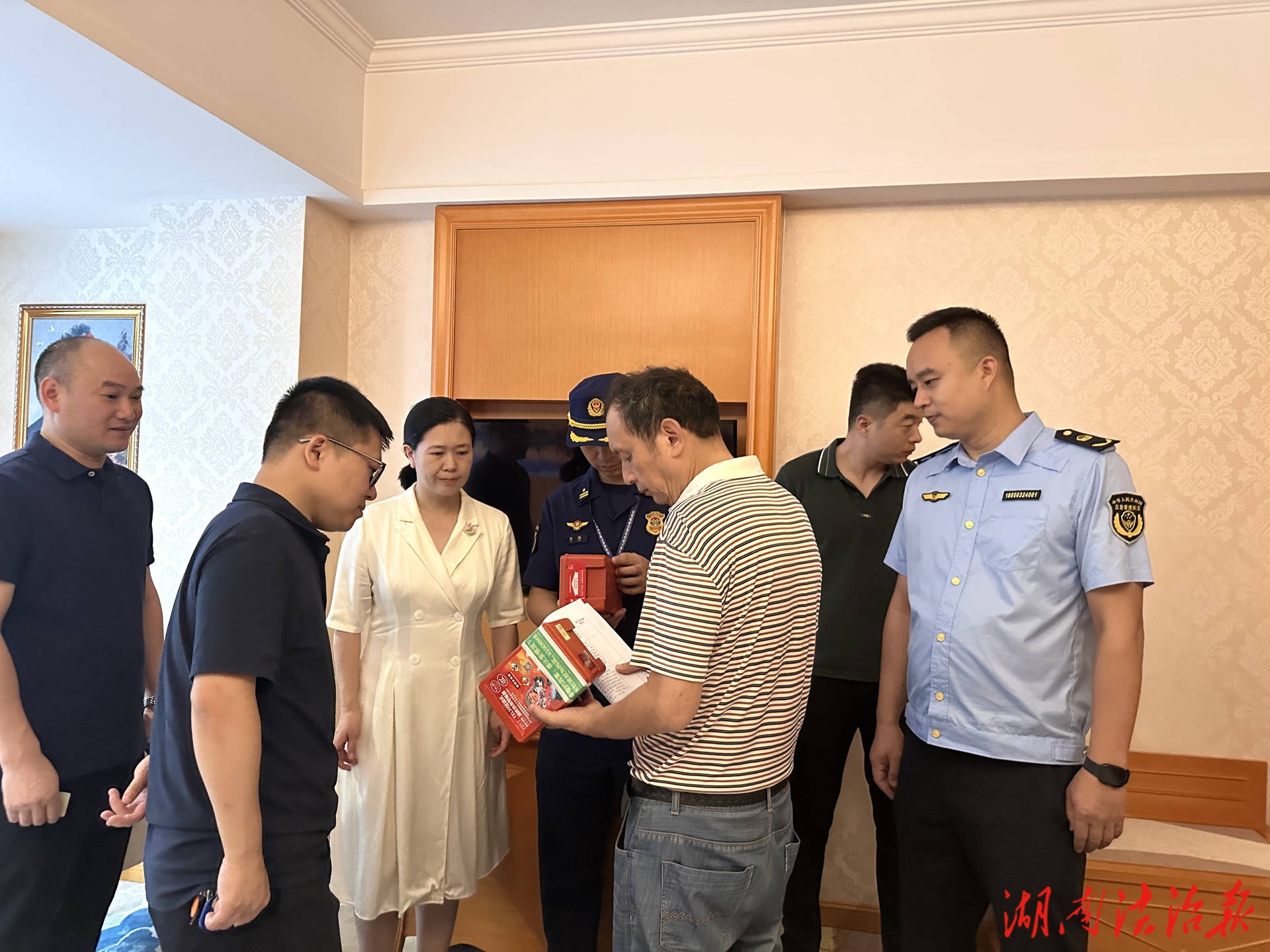 邵陽北塔區(qū)開展“三法一條例兩辦法”執(zhí)法檢查